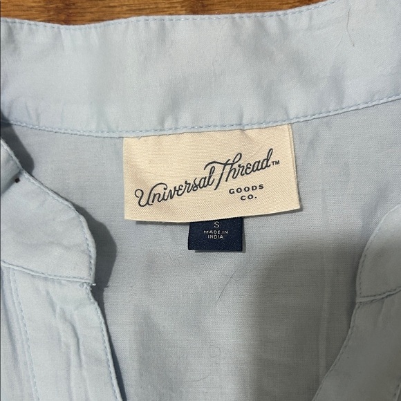 Universal Thread Sky Blue Blouse - Picture 2 of 4